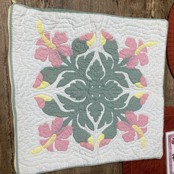 VTG Pillow Cover Embroidered Quilted Throw Accent Cottage Core Granny Farmhouse - Picture 2 of 9